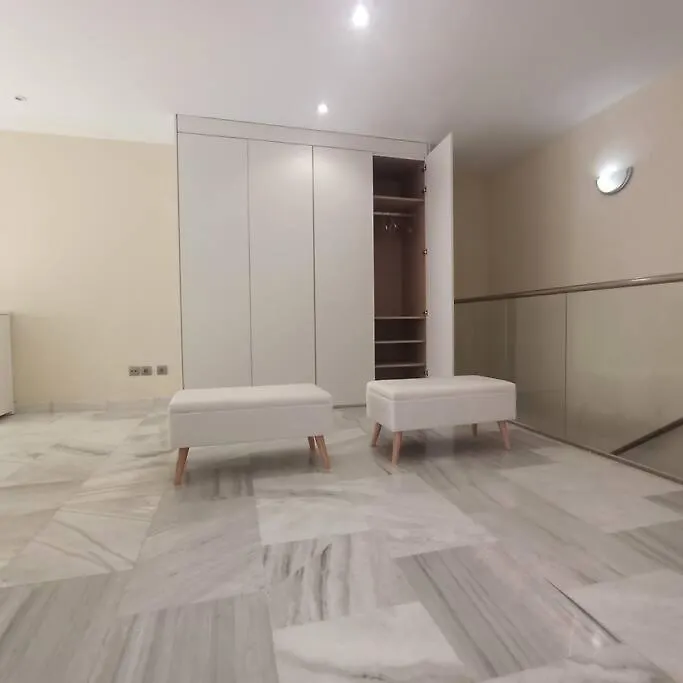Apartament Lejos Del Ruido Estepona